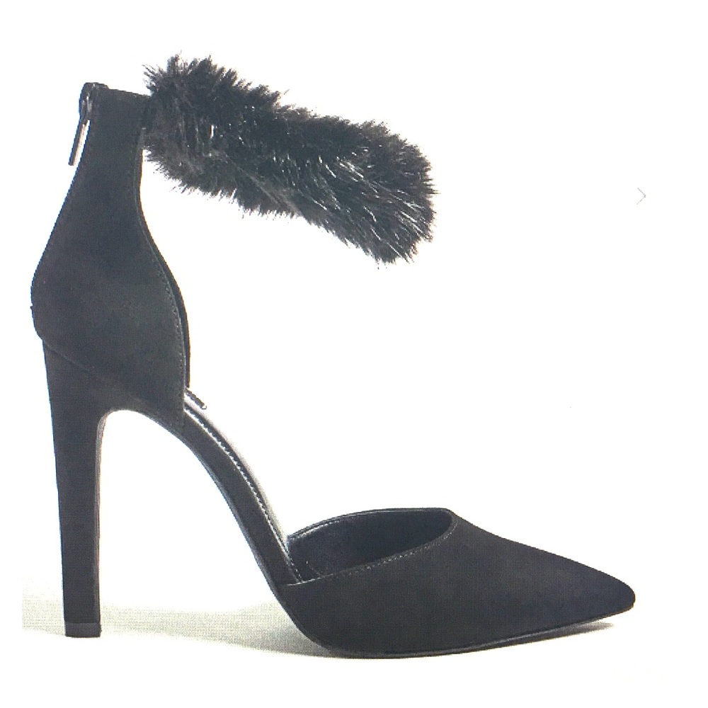 •Forever 21• 🆕 Fuzzy Detail Heels